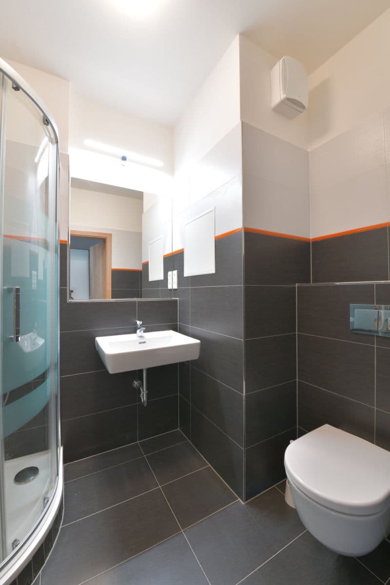 Studio flat to rent, 38 m², U plynárny, Prague, Prague Studio flat to rent, 38 m², U plynárny, Prague, Prague