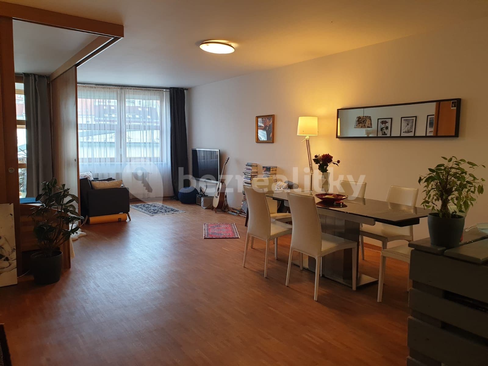 1 bedroom flat to rent, 63 m², Tomkova, Prague, Prague 1 bedroom flat to rent, 63 m², Tomkova, Prague, Prague