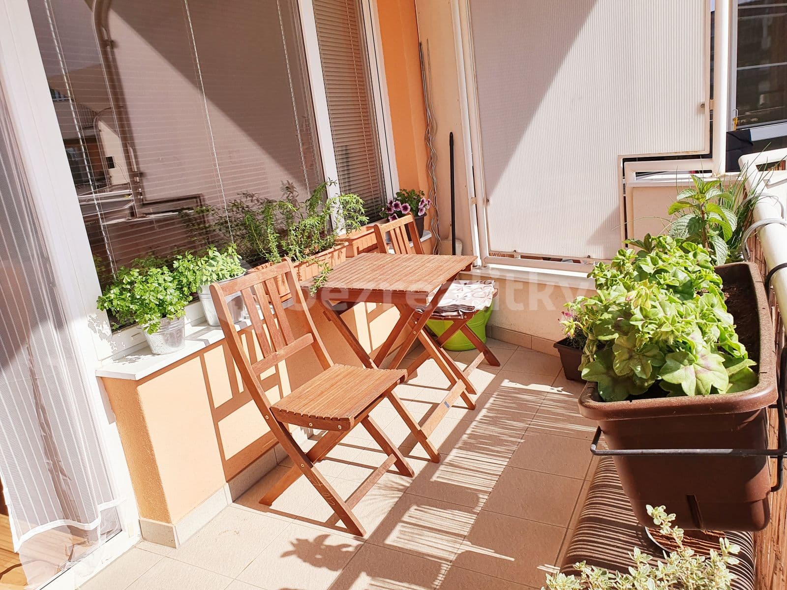 1 bedroom with open-plan kitchen flat to rent, 83 m², Bělohorská, Brno, Jihomoravský Region 1 bedroom with open-plan kitchen flat to rent, 83 m², Bělohorská, Brno, Jihomoravský Region