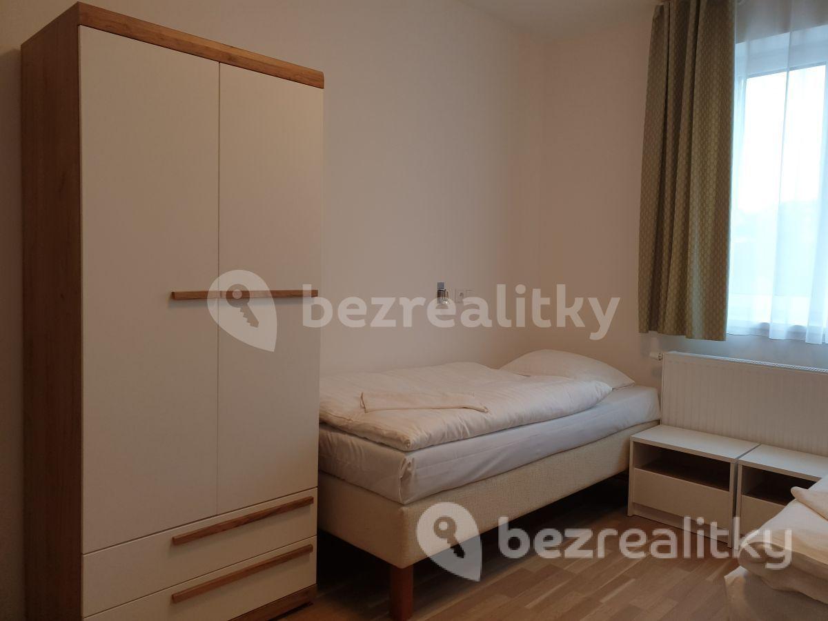 Small studio flat to rent, 18 m², Kotlaska, Prague, Prague