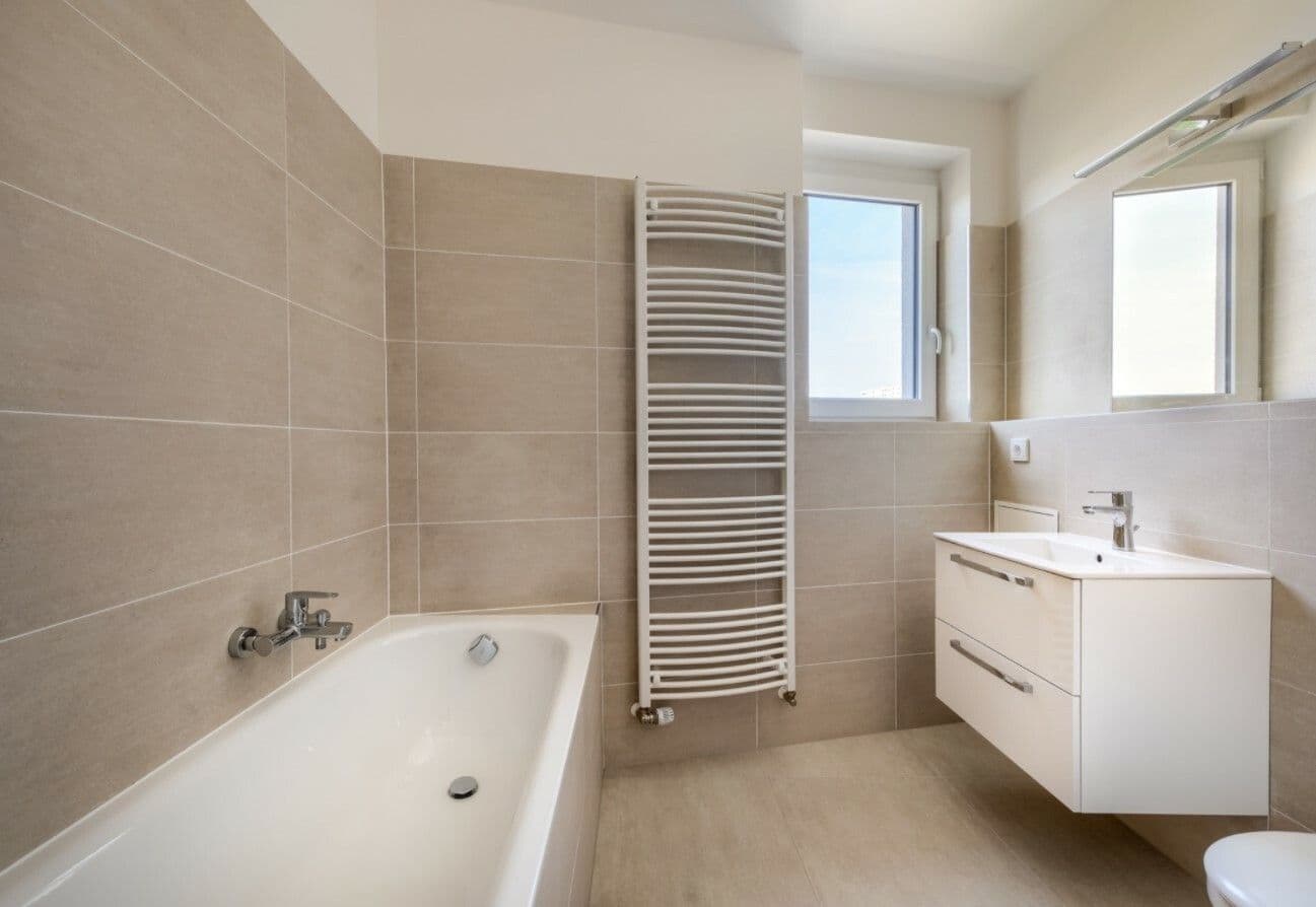 Studio flat to rent, 39 m², Československého exilu, Prague, Prague Studio flat to rent, 39 m², Československého exilu, Prague, Prague
