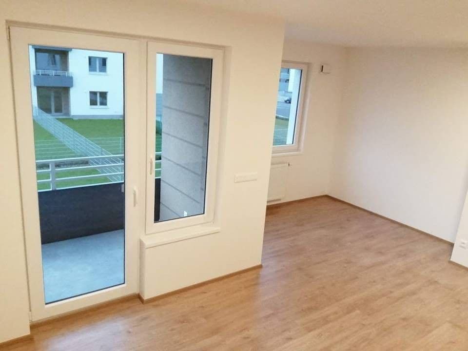 1 bedroom with open-plan kitchen flat to rent, 59 m², Svatošových, Prague, Prague 1 bedroom with open-plan kitchen flat to rent, 59 m², Svatošových, Prague, Prague