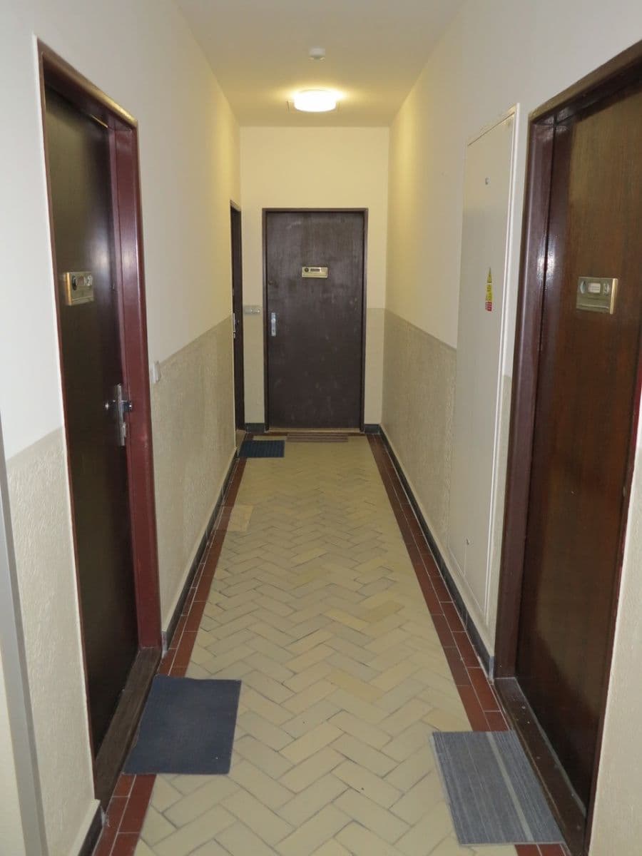 Studio flat to rent, 23 m², Sokolovská, Prague, Prague Studio flat to rent, 23 m², Sokolovská, Prague, Prague