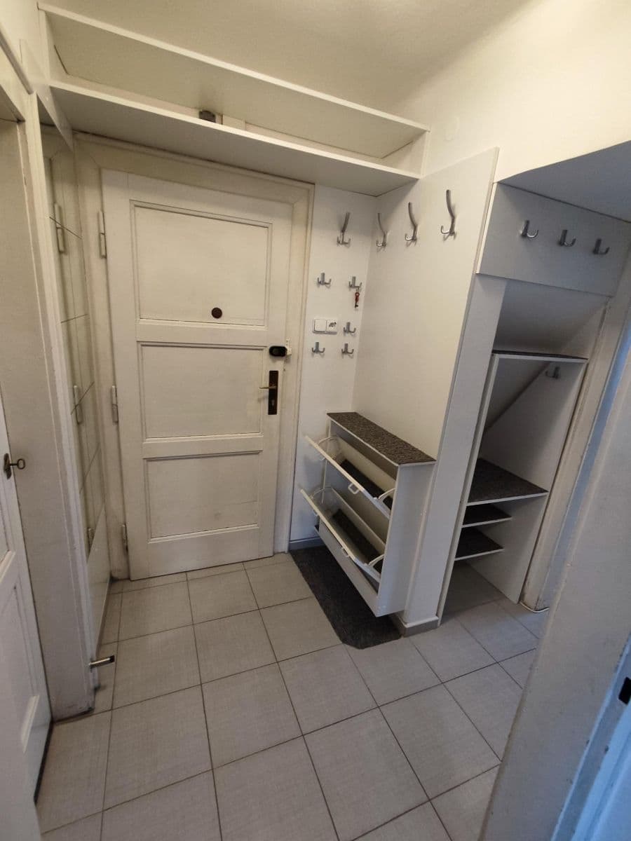 2 bedroom flat to rent, 50 m², U První Baterie, Prague, Prague 2 bedroom flat to rent, 50 m², U První Baterie, Prague, Prague