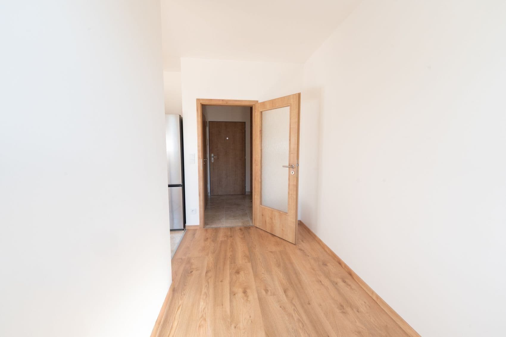 Studio flat to rent, 35 m², Miloše Havla, Prague, Prague Studio flat to rent, 35 m², Miloše Havla, Prague, Prague