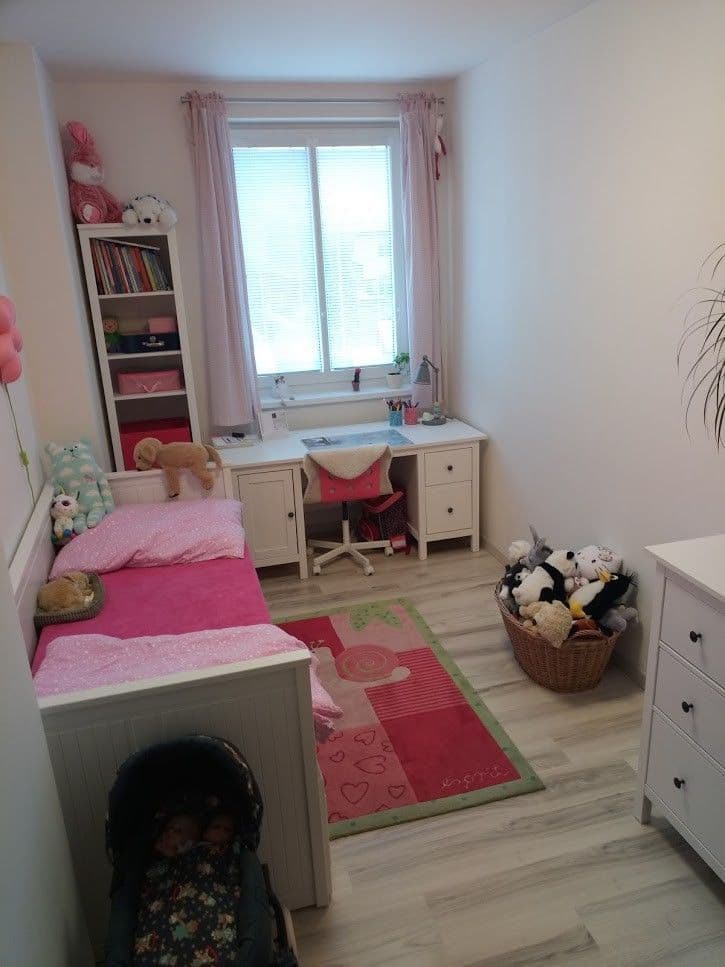 2 bedroom with open-plan kitchen flat to rent, 63 m², Gymnazijní, Jindřichův Hradec, Jihočeský Region 2 bedroom with open-plan kitchen flat to rent, 63 m², Gymnazijní, Jindřichův Hradec, Jihočeský Region