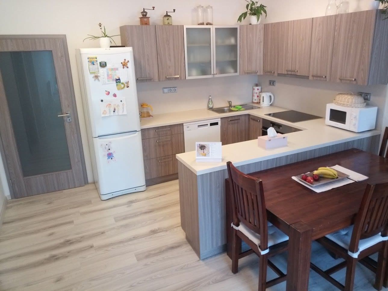 2 bedroom with open-plan kitchen flat to rent, 63 m², Gymnazijní, Jindřichův Hradec, Jihočeský Region 2 bedroom with open-plan kitchen flat to rent, 63 m², Gymnazijní, Jindřichův Hradec, Jihočeský Region