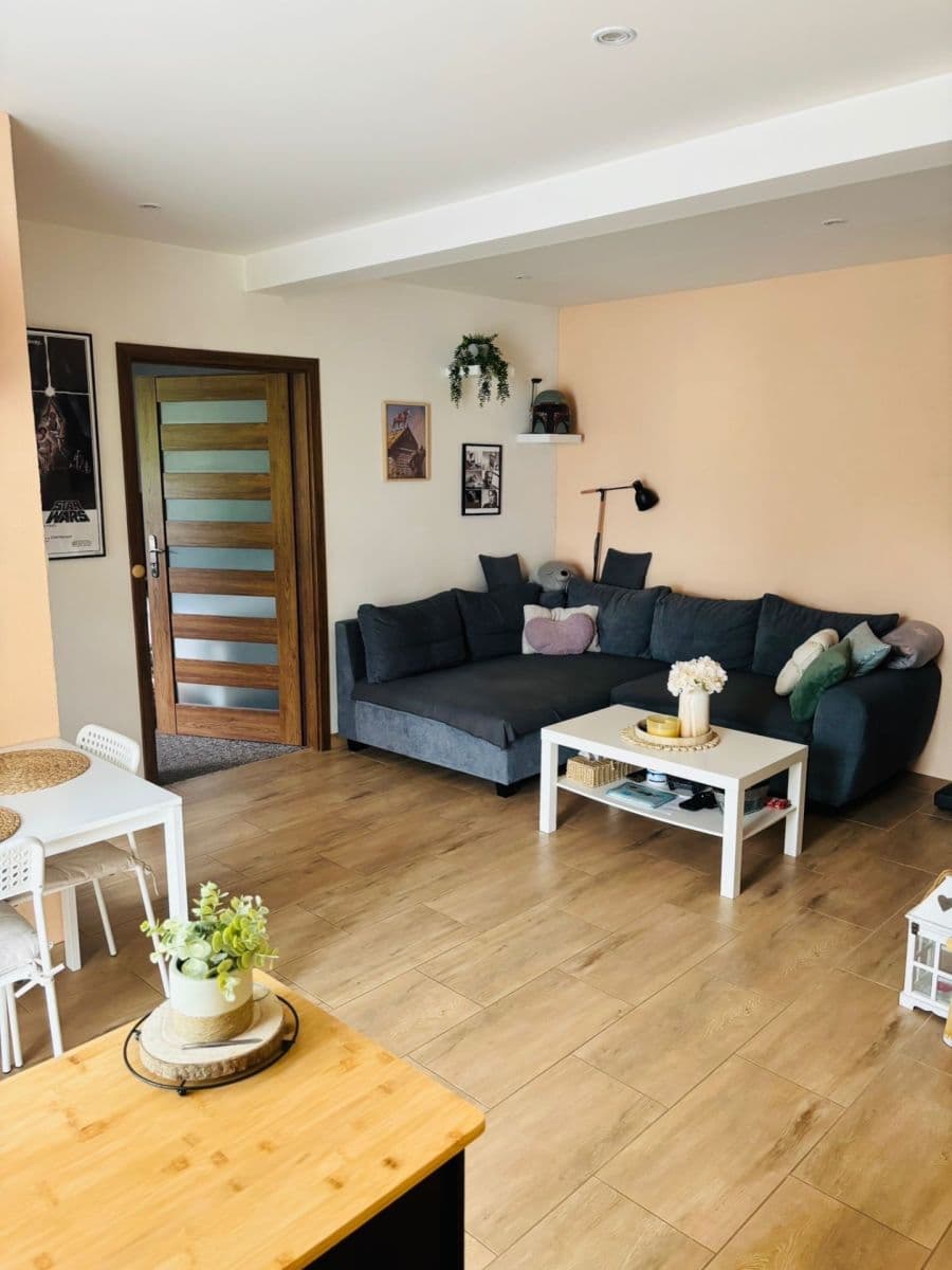 1 bedroom with open-plan kitchen flat to rent, 51 m², Průběžná, Poděbrady, Středočeský Region 1 bedroom with open-plan kitchen flat to rent, 51 m², Průběžná, Poděbrady, Středočeský Region
