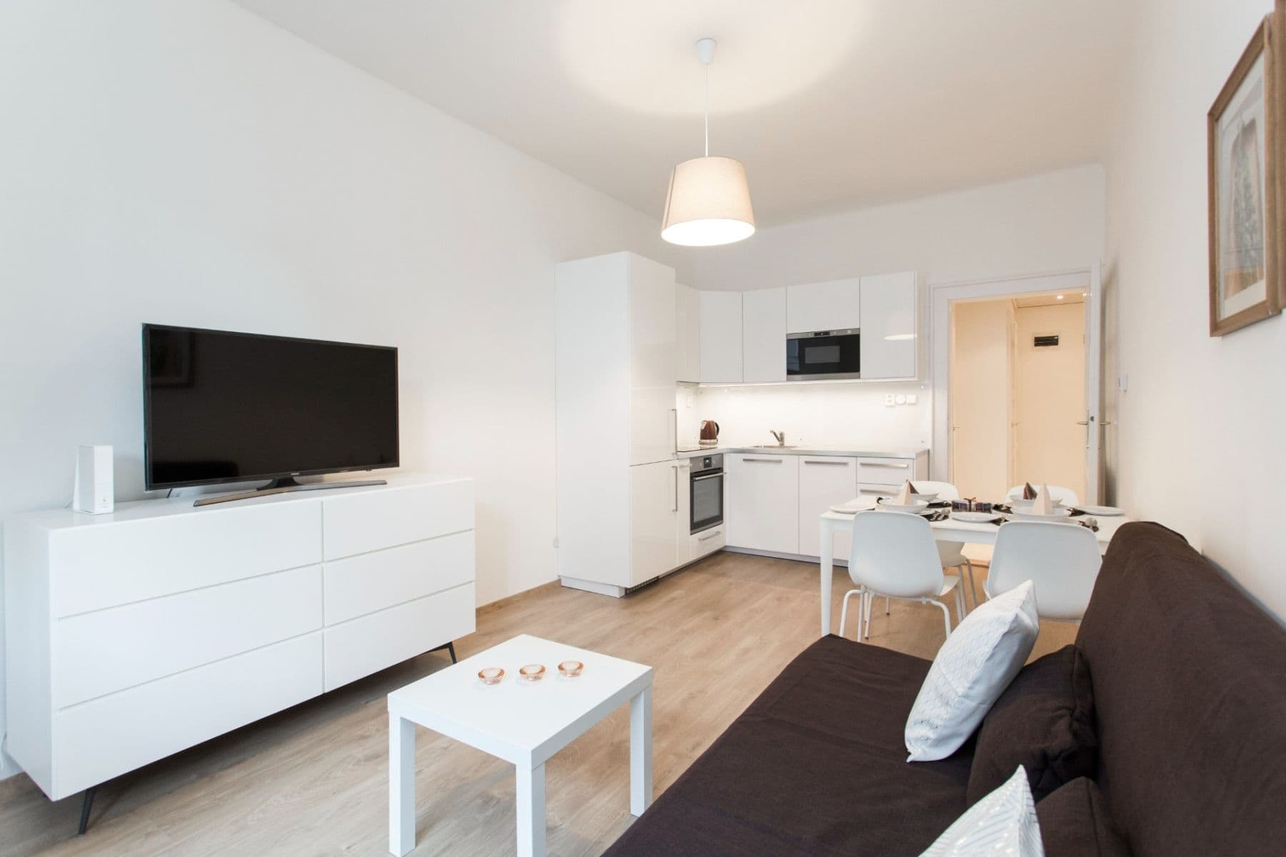 1 bedroom with open-plan kitchen flat to rent, 54 m², Jagellonská, Prague, Prague 1 bedroom with open-plan kitchen flat to rent, 54 m², Jagellonská, Prague, Prague