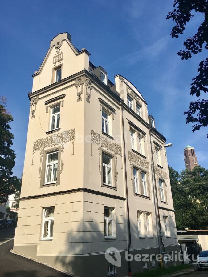 3 bedroom with open-plan kitchen flat to rent, 97 m², Smetanova, Jablonec nad Nisou, Liberecký Region 3 bedroom with open-plan kitchen flat to rent, 97 m², Smetanova, Jablonec nad Nisou, Liberecký Region