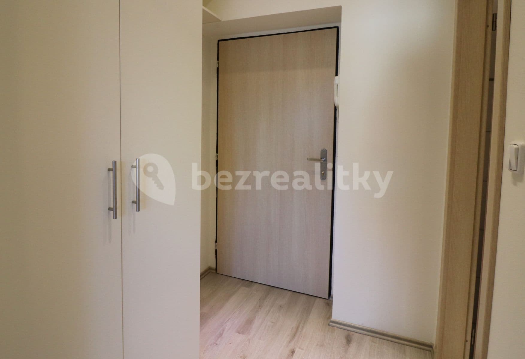 Small studio flat to rent, 26 m², K Lánu, Prague, Prague Small studio flat to rent, 26 m², K Lánu, Prague, Prague