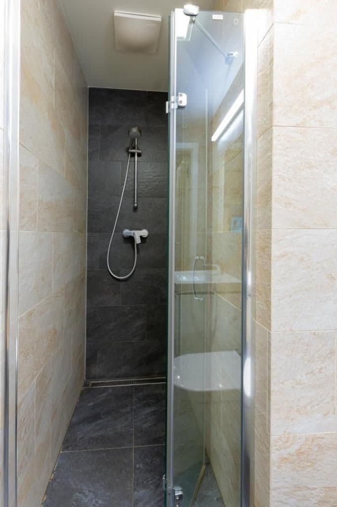 3 bedroom with open-plan kitchen flat to rent, 91 m², Kališnická, Prague, Prague 3 bedroom with open-plan kitchen flat to rent, 91 m², Kališnická, Prague, Prague