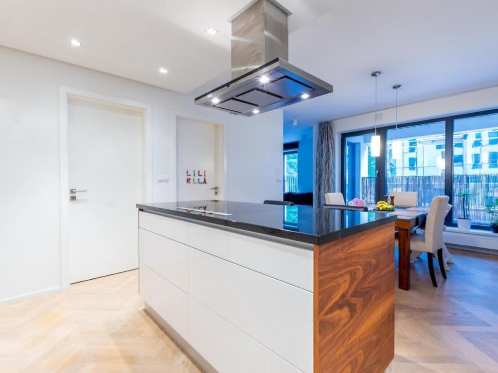 3 bedroom with open-plan kitchen flat to rent, 91 m², Kališnická, Prague, Prague 3 bedroom with open-plan kitchen flat to rent, 91 m², Kališnická, Prague, Prague