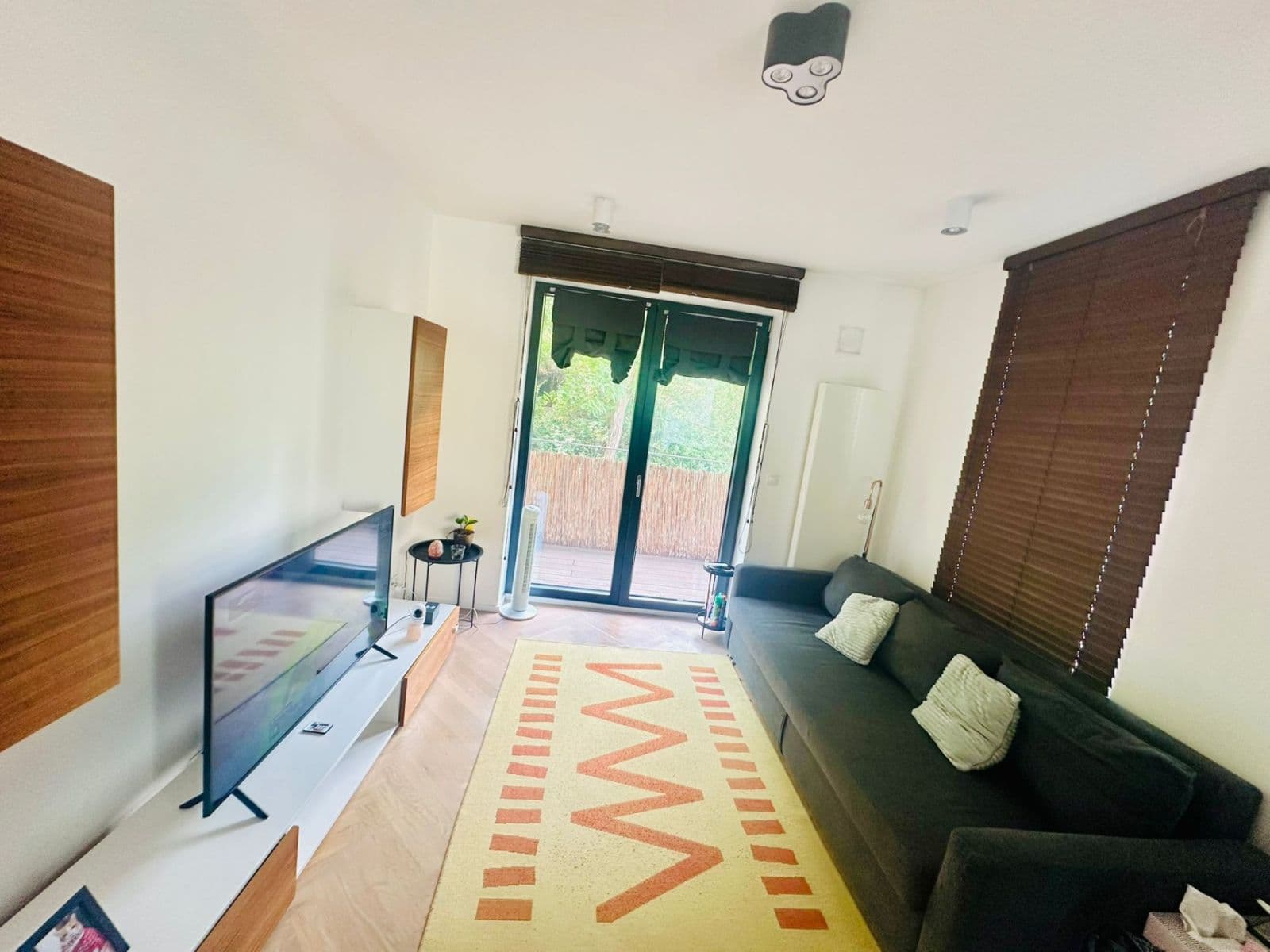 3 bedroom with open-plan kitchen flat to rent, 91 m², Kališnická, Prague, Prague 3 bedroom with open-plan kitchen flat to rent, 91 m², Kališnická, Prague, Prague