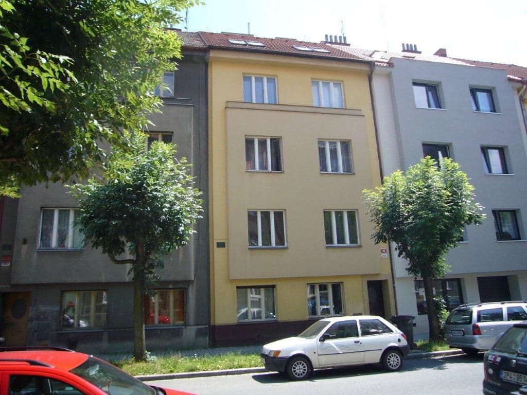 1 bedroom with open-plan kitchen flat to rent, 61 m², Politických Vězňů, Plzeň, Plzeňský Region 1 bedroom with open-plan kitchen flat to rent, 61 m², Politických Vězňů, Plzeň, Plzeňský Region