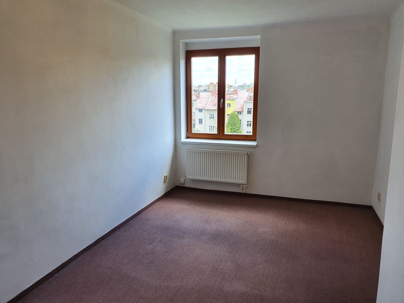 1 bedroom with open-plan kitchen flat to rent, 61 m², Politických Vězňů, Plzeň, Plzeňský Region 1 bedroom with open-plan kitchen flat to rent, 61 m², Politických Vězňů, Plzeň, Plzeňský Region