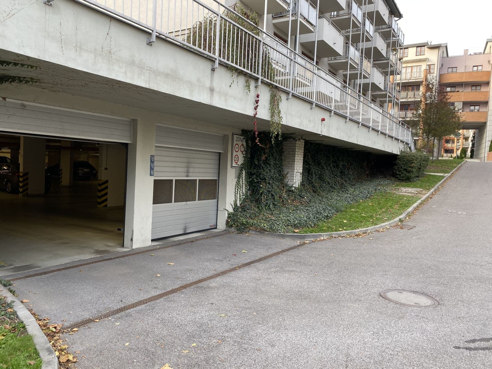 garage to rent, 13 m², Heinemannova, Prague, Prague garage to rent, 13 m², Heinemannova, Prague, Prague