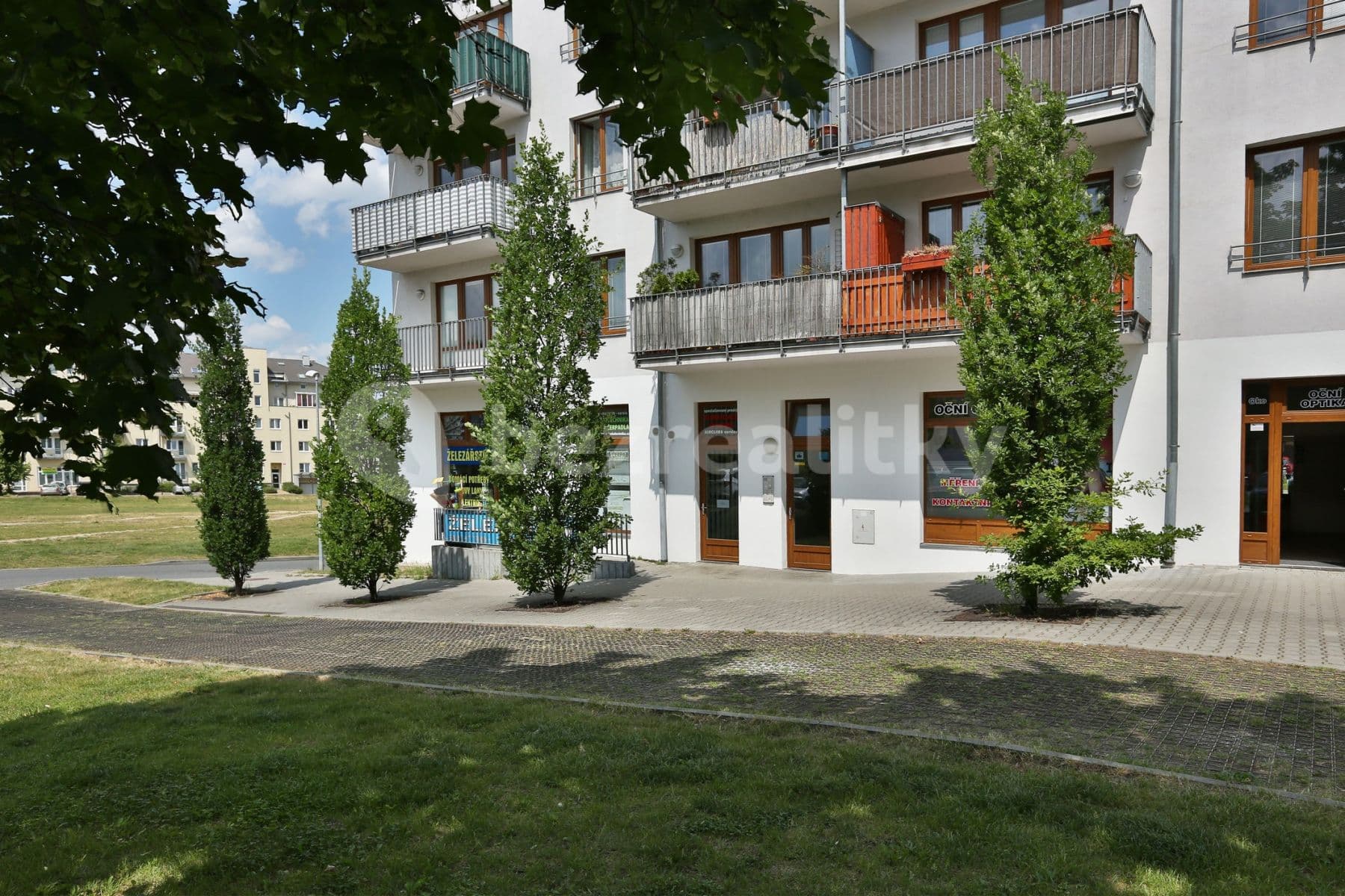 2 bedroom with open-plan kitchen flat to rent, 90 m², Elišky Přemyslovny, Prague, Prague 2 bedroom with open-plan kitchen flat to rent, 90 m², Elišky Přemyslovny, Prague, Prague