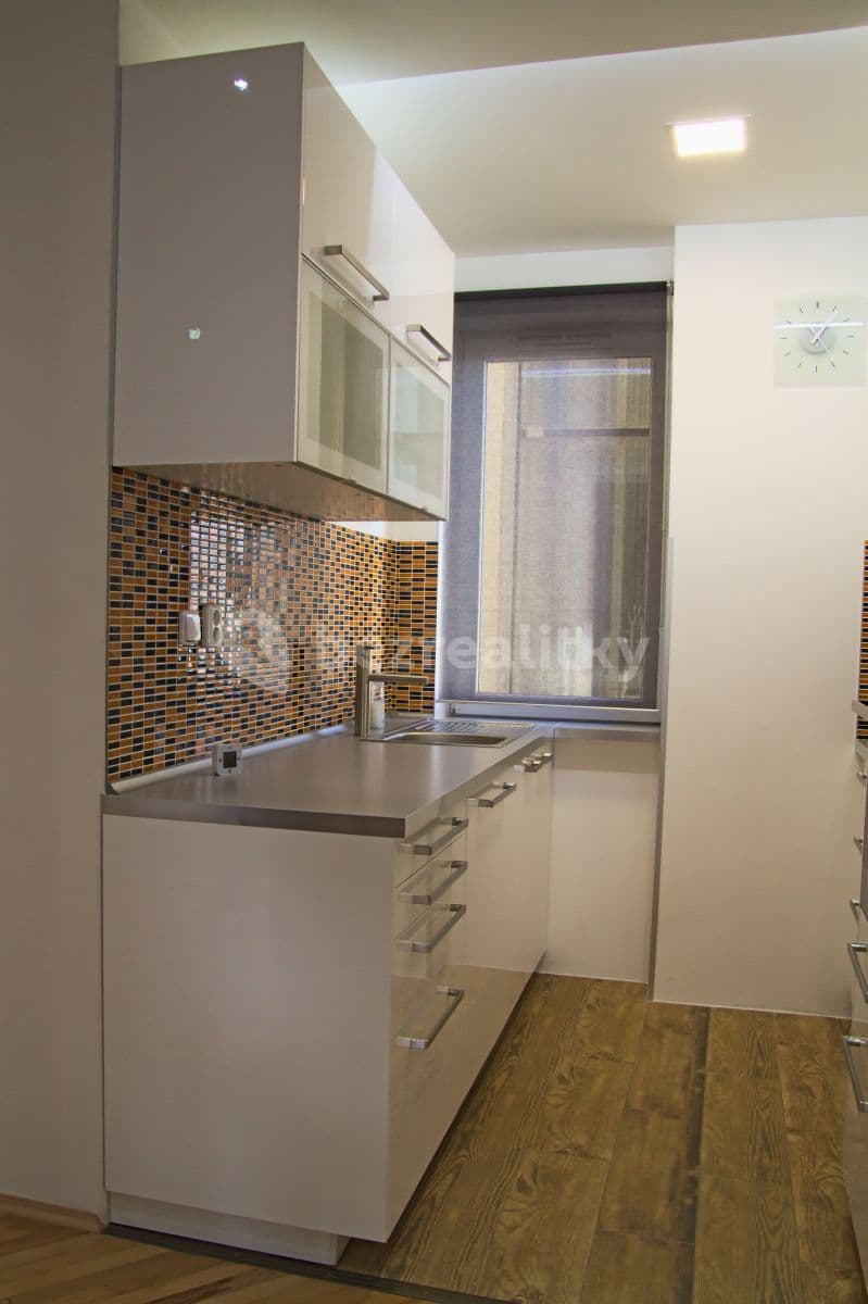 2 bedroom flat to rent, 66 m², Marie Cibulkové, Prague, Prague 2 bedroom flat to rent, 66 m², Marie Cibulkové, Prague, Prague