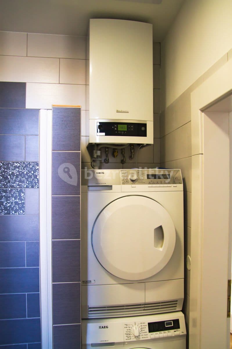 2 bedroom flat to rent, 66 m², Marie Cibulkové, Prague, Prague 2 bedroom flat to rent, 66 m², Marie Cibulkové, Prague, Prague