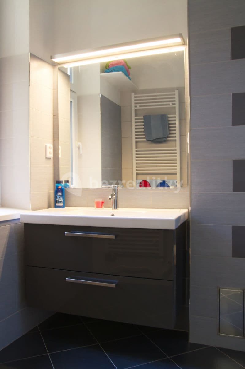 2 bedroom flat to rent, 66 m², Marie Cibulkové, Prague, Prague 2 bedroom flat to rent, 66 m², Marie Cibulkové, Prague, Prague