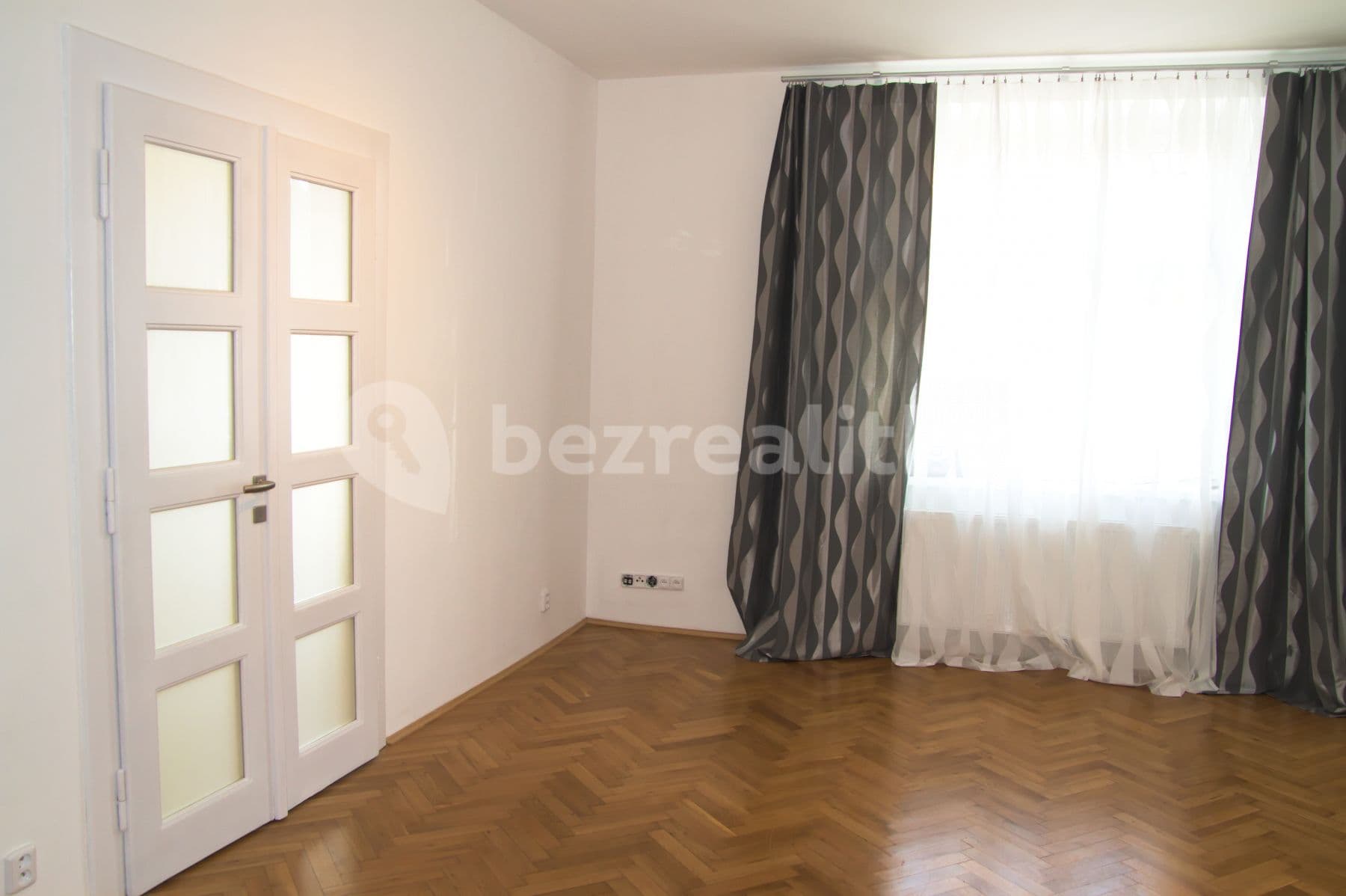 2 bedroom flat to rent, 66 m², Marie Cibulkové, Prague, Prague 2 bedroom flat to rent, 66 m², Marie Cibulkové, Prague, Prague