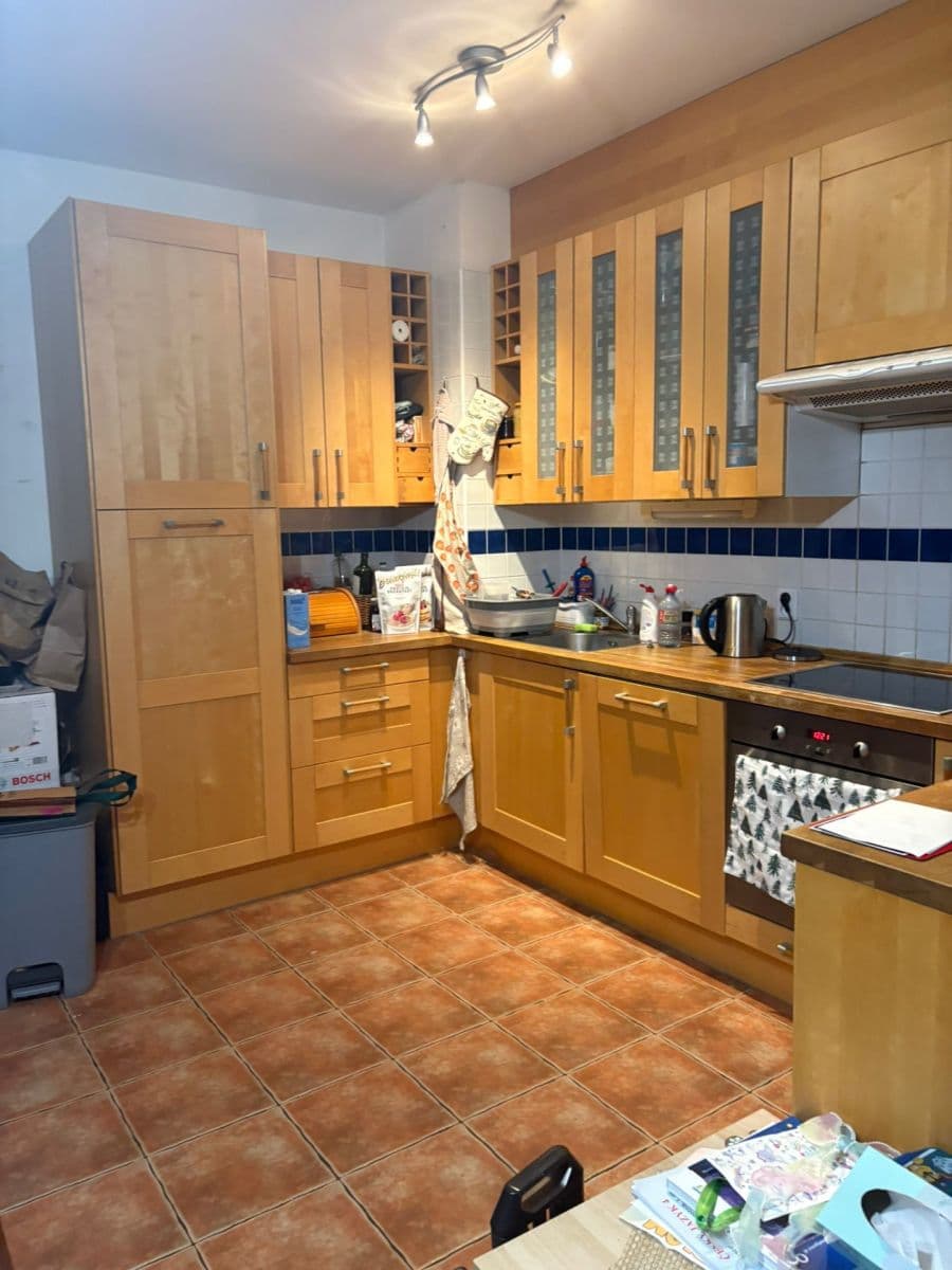 2 bedroom with open-plan kitchen flat to rent, 80 m², Zakšínská, Prague, Prague 2 bedroom with open-plan kitchen flat to rent, 80 m², Zakšínská, Prague, Prague