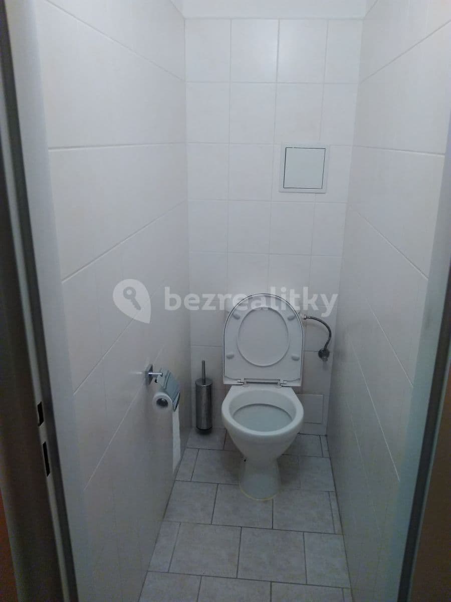 Studio flat to rent, 34 m², Štúrova, Prague, Prague Studio flat to rent, 34 m², Štúrova, Prague, Prague