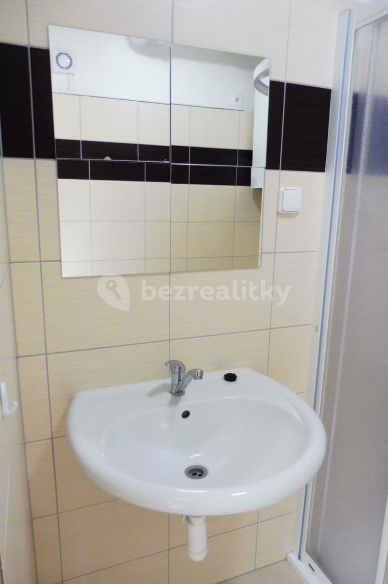 1 bedroom flat to rent, 43 m², Srbská, Brno, Jihomoravský Region 1 bedroom flat to rent, 43 m², Srbská, Brno, Jihomoravský Region