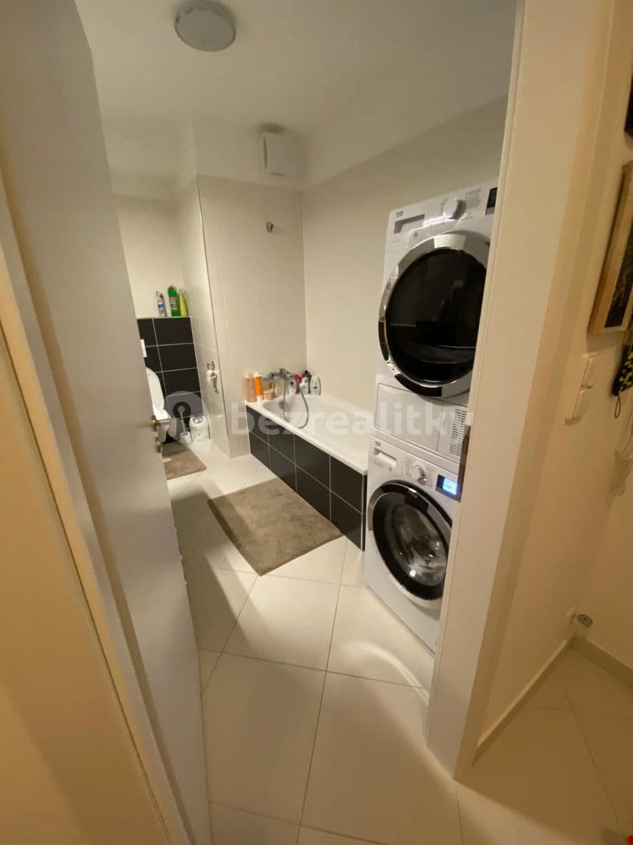 1 bedroom with open-plan kitchen flat to rent, 53 m², Honzíkova, Prague, Prague 1 bedroom with open-plan kitchen flat to rent, 53 m², Honzíkova, Prague, Prague