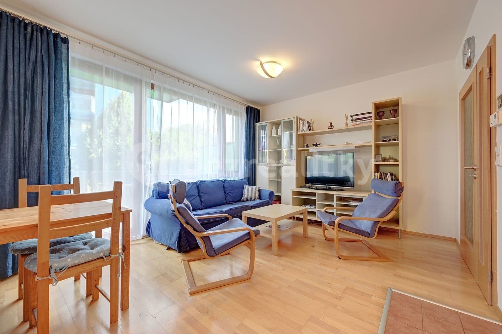 1 bedroom with open-plan kitchen flat to rent, 42 m², Čistovická, Prague, Prague 1 bedroom with open-plan kitchen flat to rent, 42 m², Čistovická, Prague, Prague