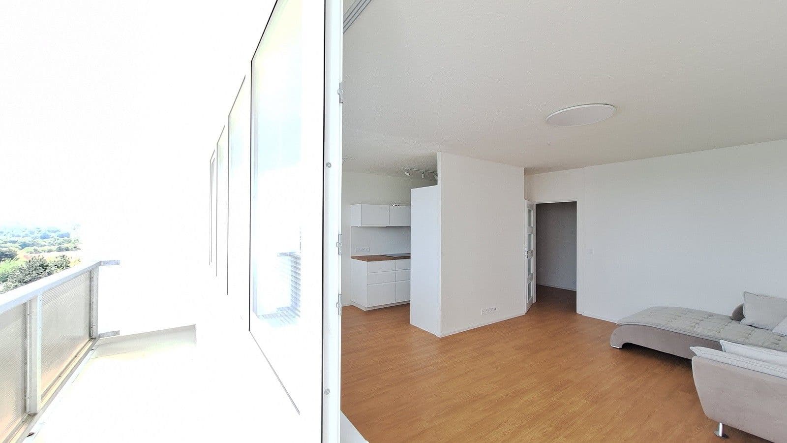 2 bedroom with open-plan kitchen flat to rent, 72 m², Frostova, Prague, Prague 2 bedroom with open-plan kitchen flat to rent, 72 m², Frostova, Prague, Prague