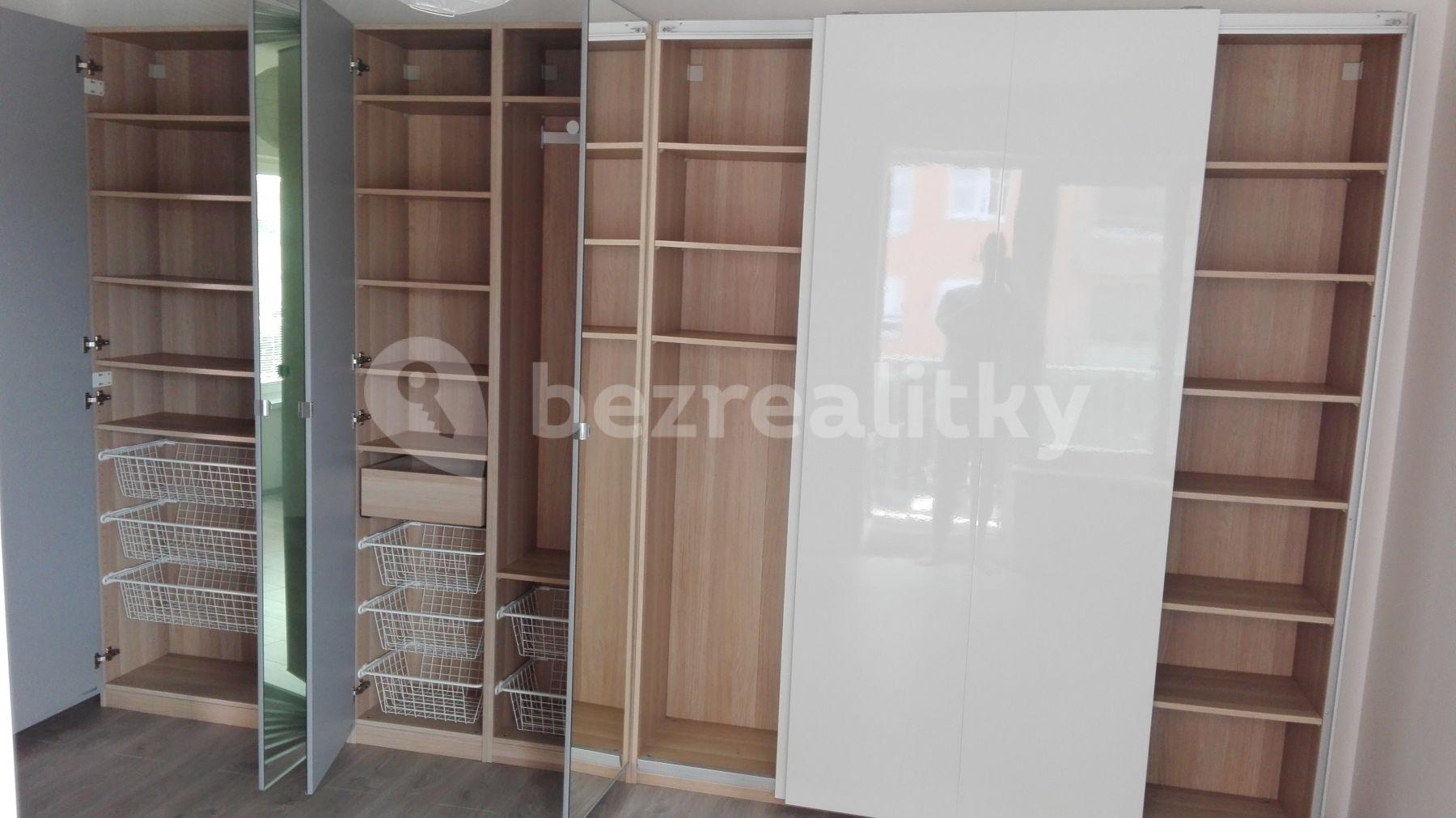 1 bedroom with open-plan kitchen flat to rent, 53 m², Rudolfa Holeky, Prague, Prague