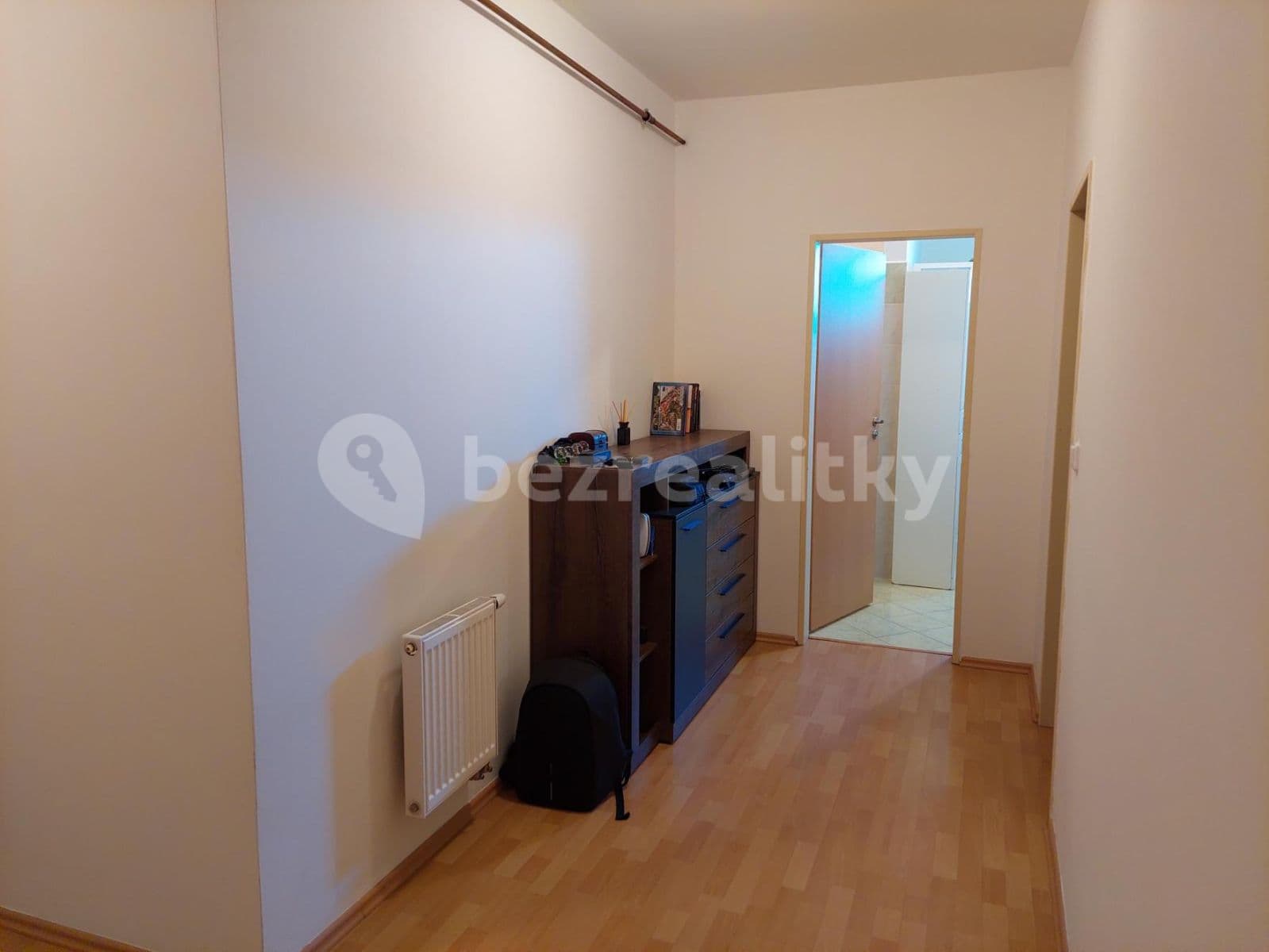 1 bedroom with open-plan kitchen flat to rent, 60 m², Třídvorská, Kolín, Středočeský Region 1 bedroom with open-plan kitchen flat to rent, 60 m², Třídvorská, Kolín, Středočeský Region