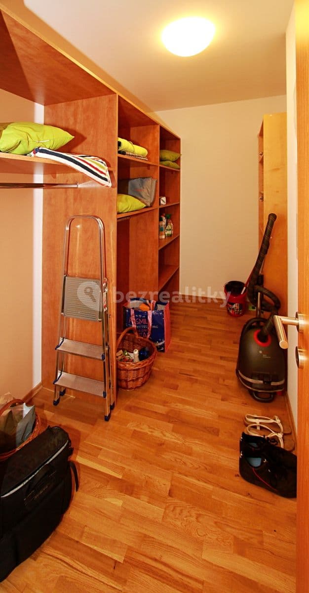 2 bedroom flat to rent, 60 m², Drieňová, Ružinov, Bratislavský Region