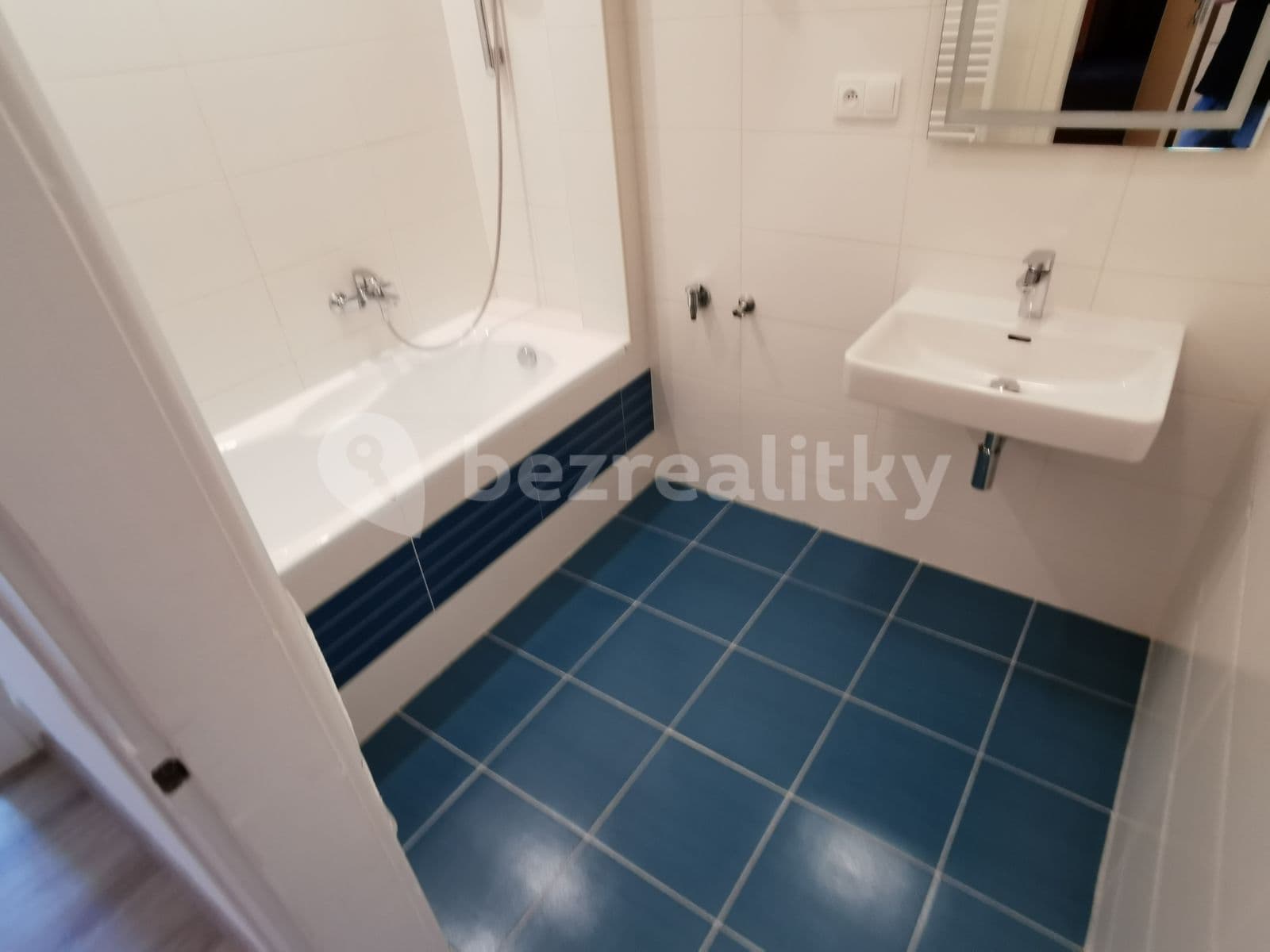 2 bedroom flat to rent, 51 m², Novovysočanská, Prague, Prague 2 bedroom flat to rent, 51 m², Novovysočanská, Prague, Prague