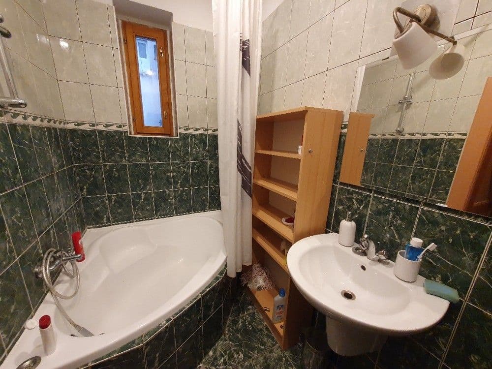 2 bedroom flat to rent, 64 m², Moravská, Prague, Prague 2 bedroom flat to rent, 64 m², Moravská, Prague, Prague