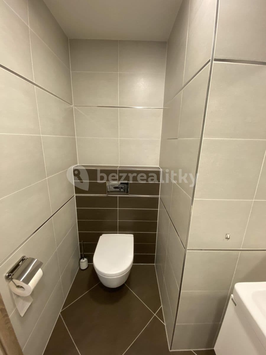 Studio flat to rent, 28 m², Bassova, Prague, Prague Studio flat to rent, 28 m², Bassova, Prague, Prague