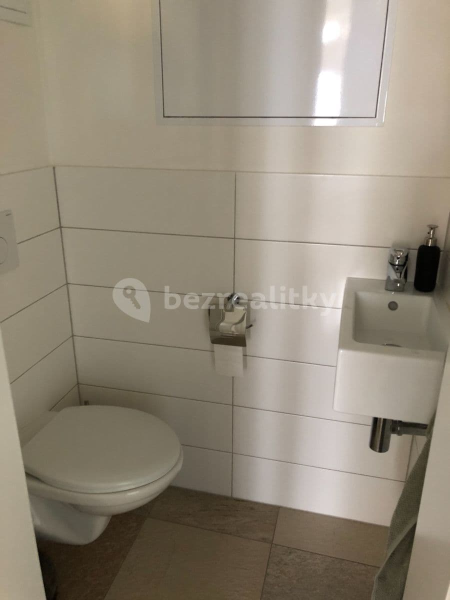 2 bedroom flat to rent, 65 m², U Studánky, Prague, Prague 2 bedroom flat to rent, 65 m², U Studánky, Prague, Prague