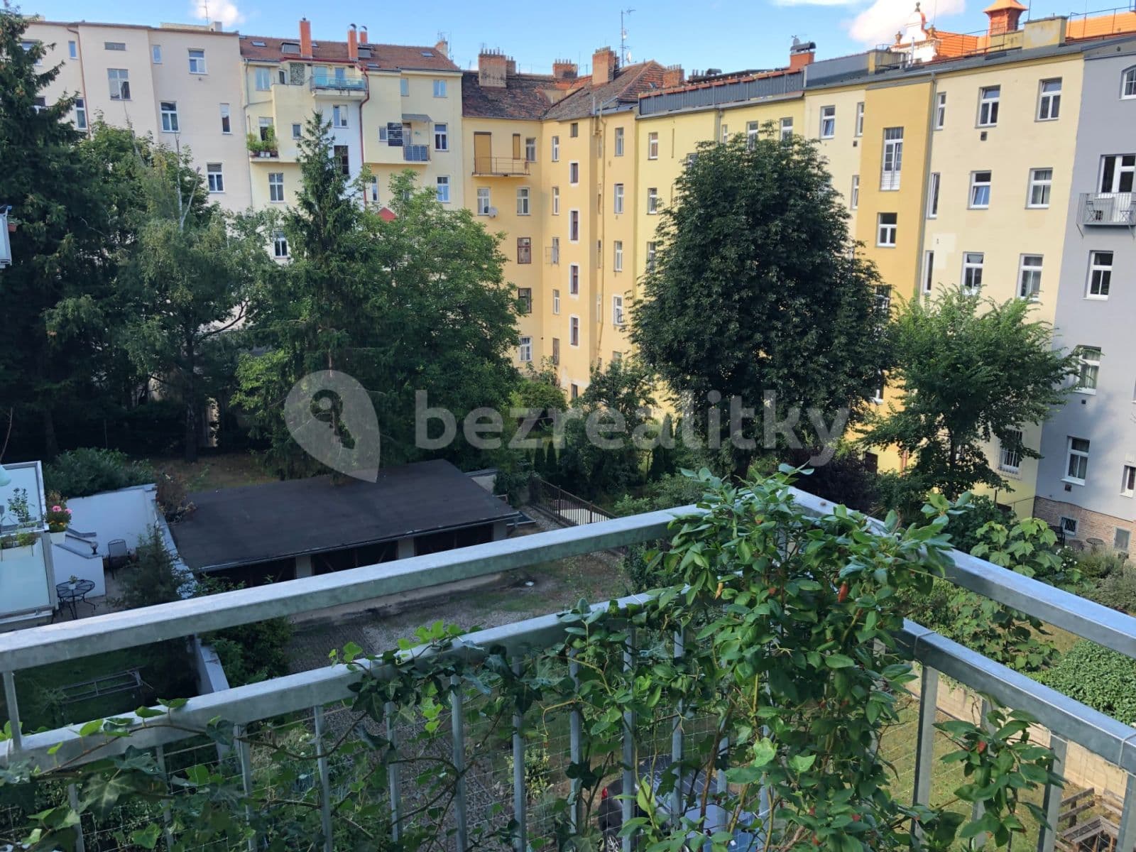 2 bedroom flat to rent, 65 m², U Studánky, Prague, Prague 2 bedroom flat to rent, 65 m², U Studánky, Prague, Prague