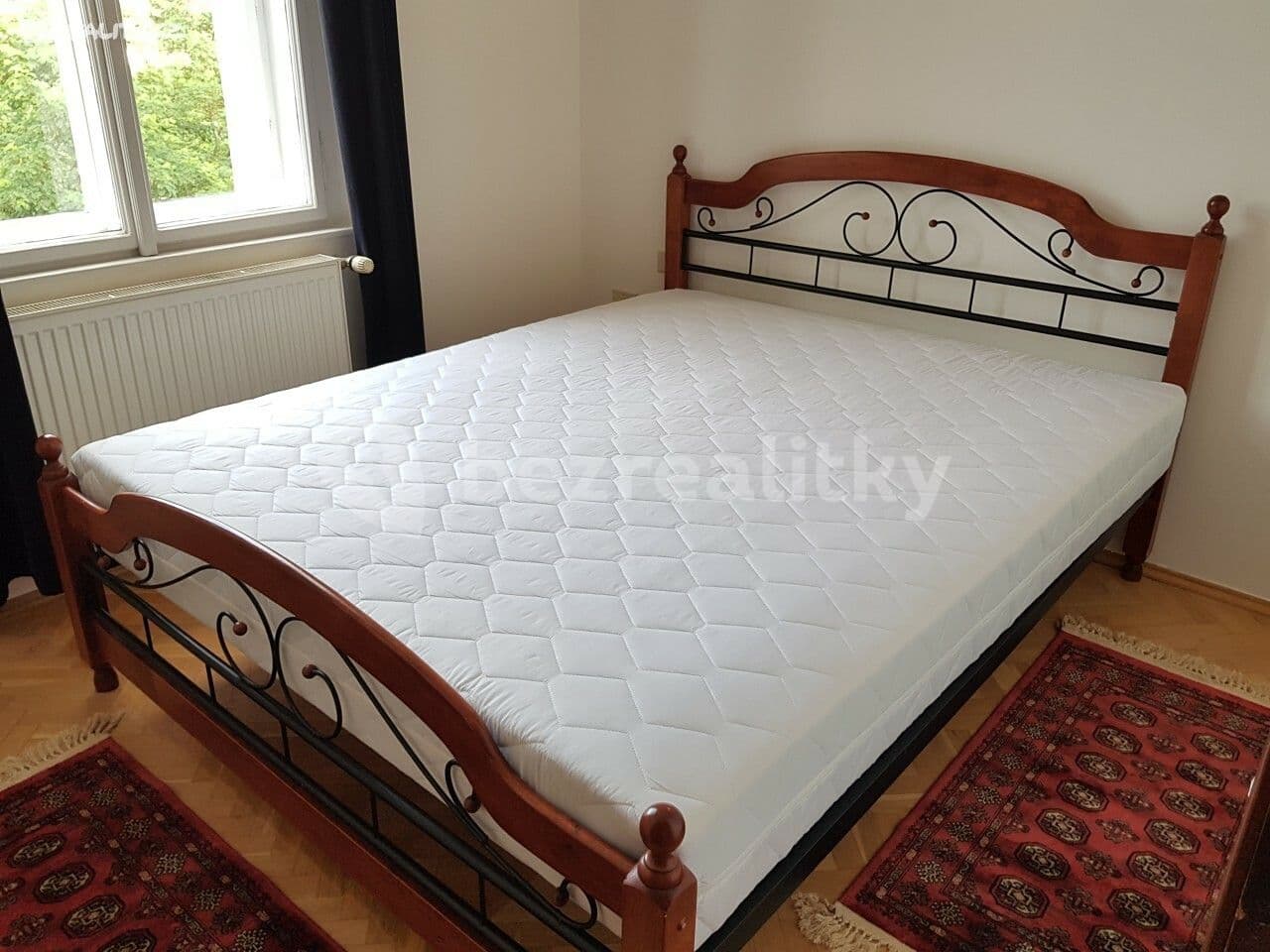 1 bedroom with open-plan kitchen flat to rent, 50 m², Korunní, Prague, Prague 1 bedroom with open-plan kitchen flat to rent, 50 m², Korunní, Prague, Prague