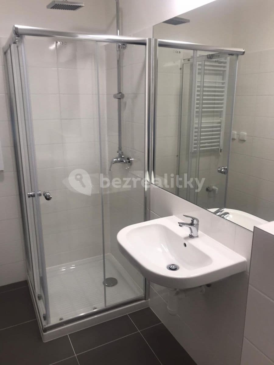 Studio flat to rent, 29 m², Souběžná Ⅱ, Prague, Prague Studio flat to rent, 29 m², Souběžná Ⅱ, Prague, Prague