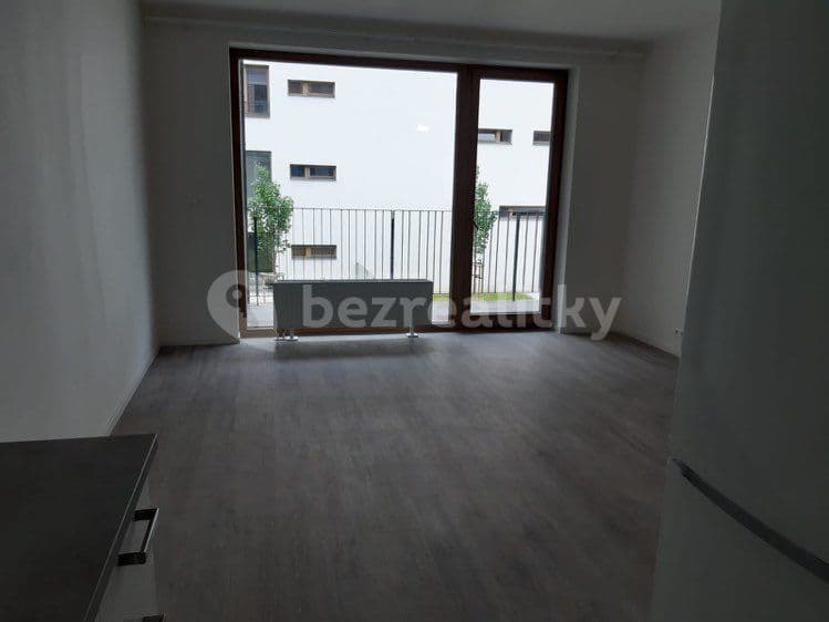 1 bedroom with open-plan kitchen flat to rent, 44 m², Pallova, Plzeň, Plzeňský Region 1 bedroom with open-plan kitchen flat to rent, 44 m², Pallova, Plzeň, Plzeňský Region