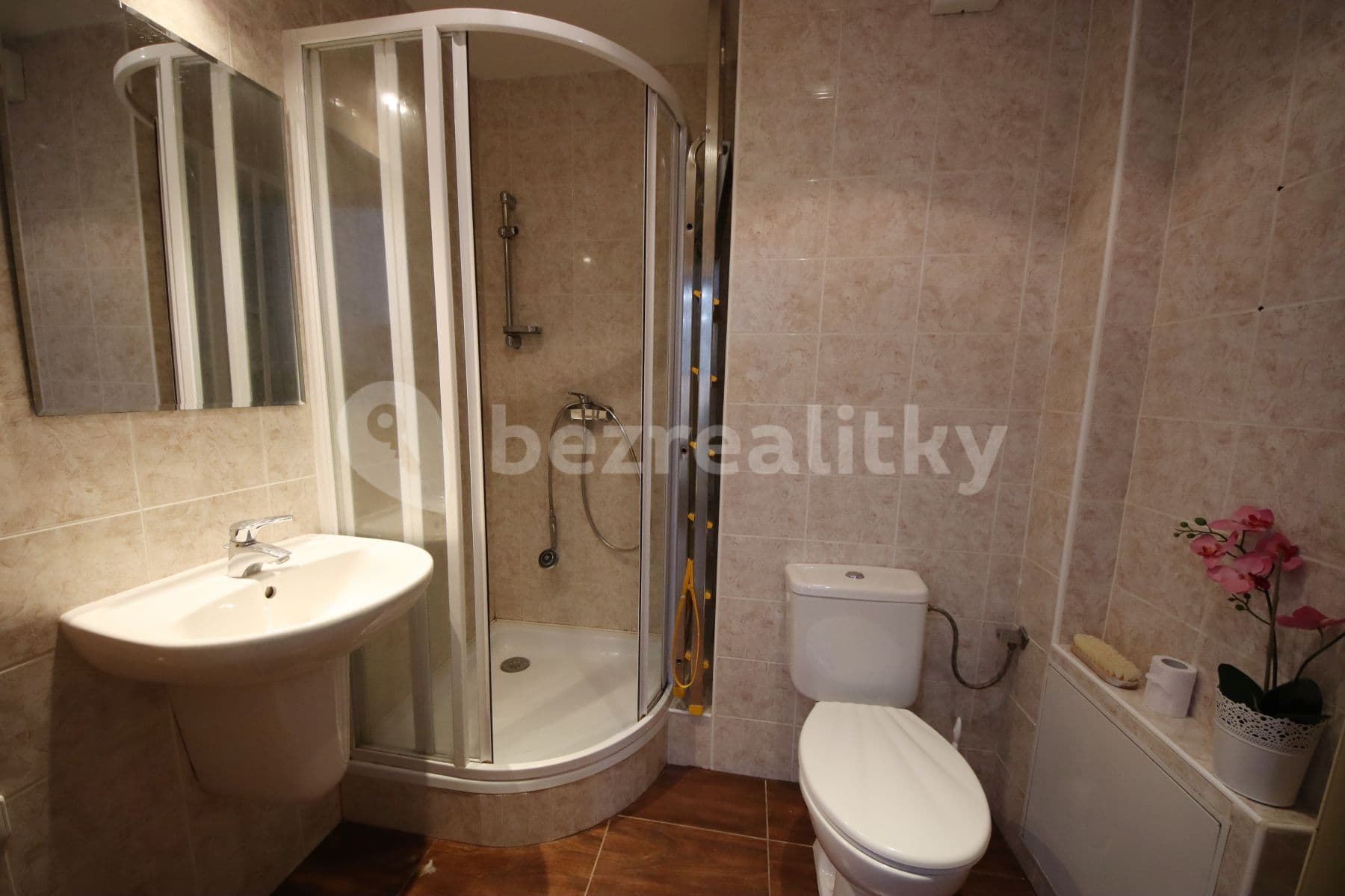 Studio flat to rent, 33 m², Koulova, Prague, Prague Studio flat to rent, 33 m², Koulova, Prague, Prague