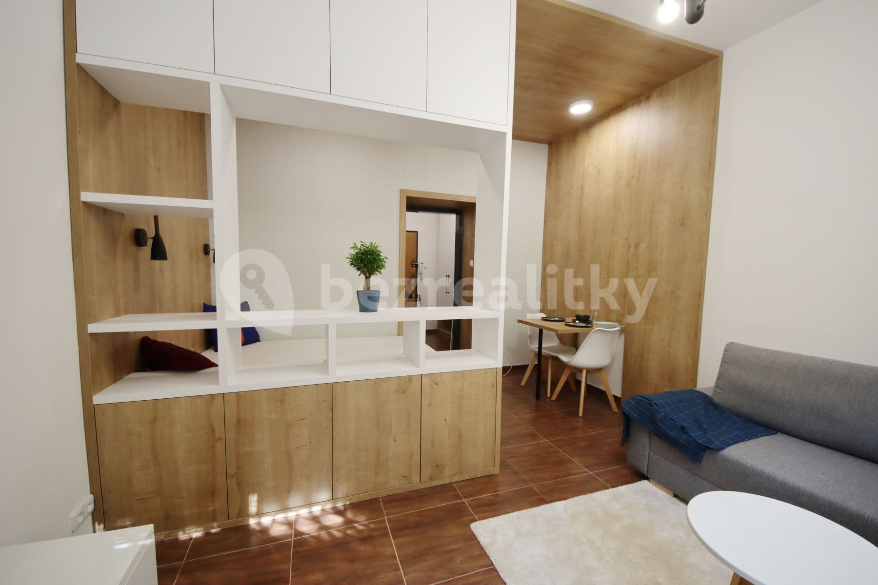 Studio flat to rent, 33 m², Koulova, Prague, Prague Studio flat to rent, 33 m², Koulova, Prague, Prague