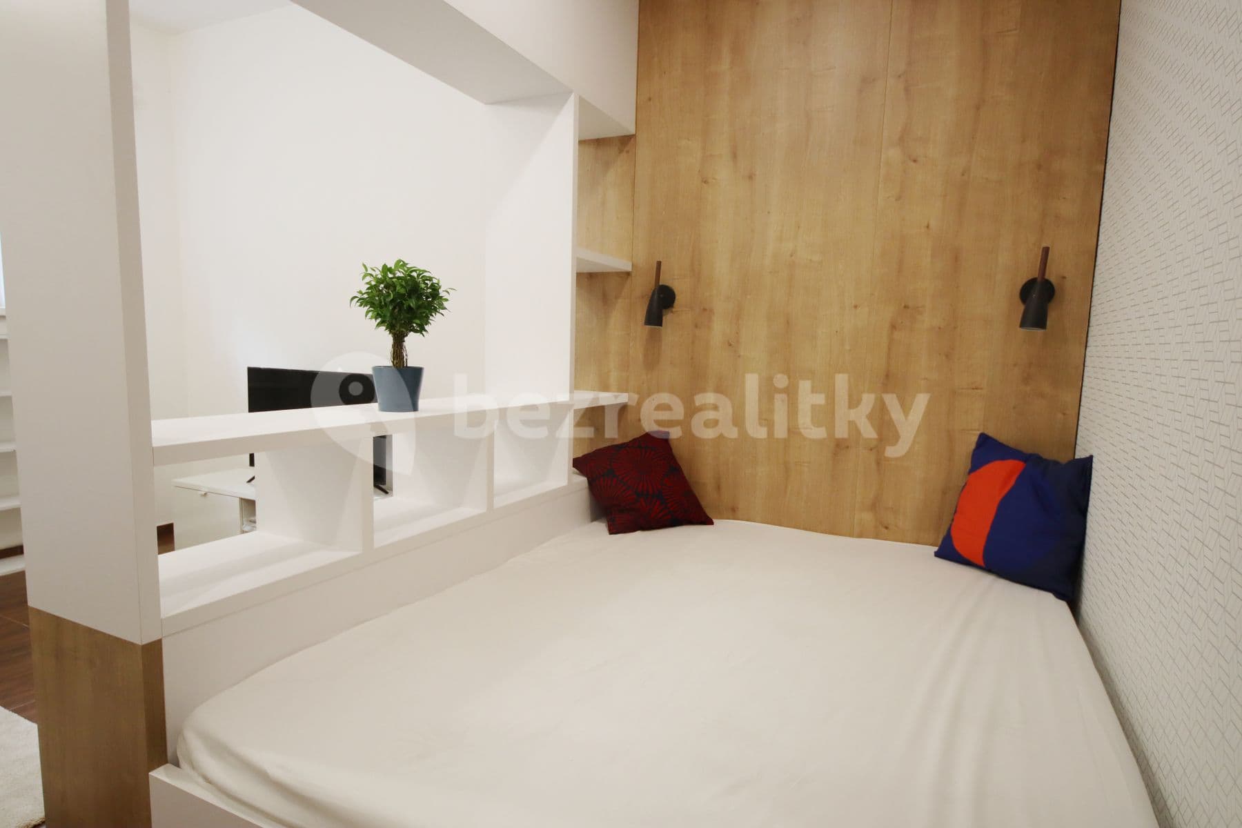 Studio flat to rent, 33 m², Koulova, Prague, Prague Studio flat to rent, 33 m², Koulova, Prague, Prague