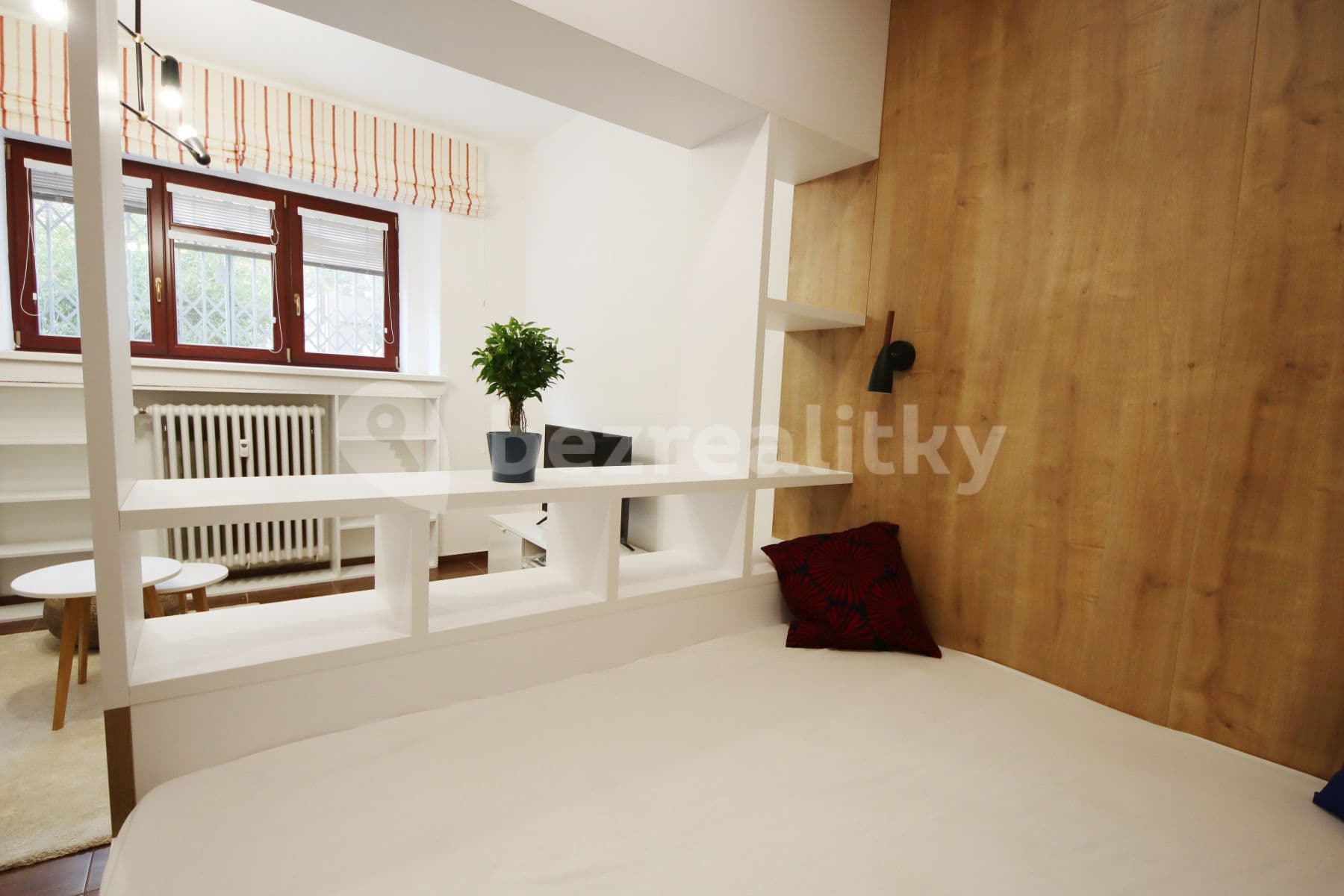 Studio flat to rent, 33 m², Koulova, Prague, Prague Studio flat to rent, 33 m², Koulova, Prague, Prague