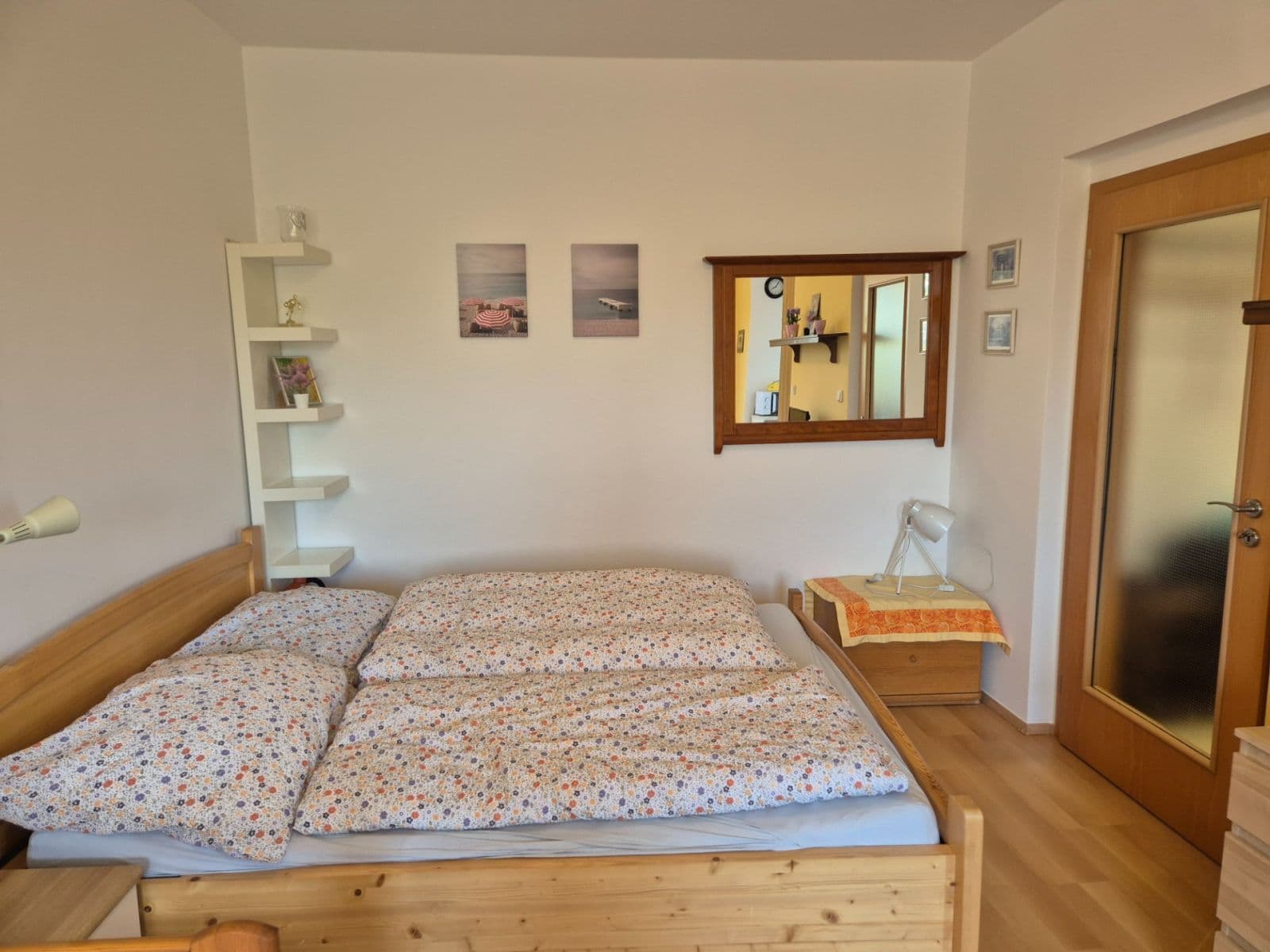 Studio flat to rent, 37 m², Nademlejnská, Prague, Prague Studio flat to rent, 37 m², Nademlejnská, Prague, Prague