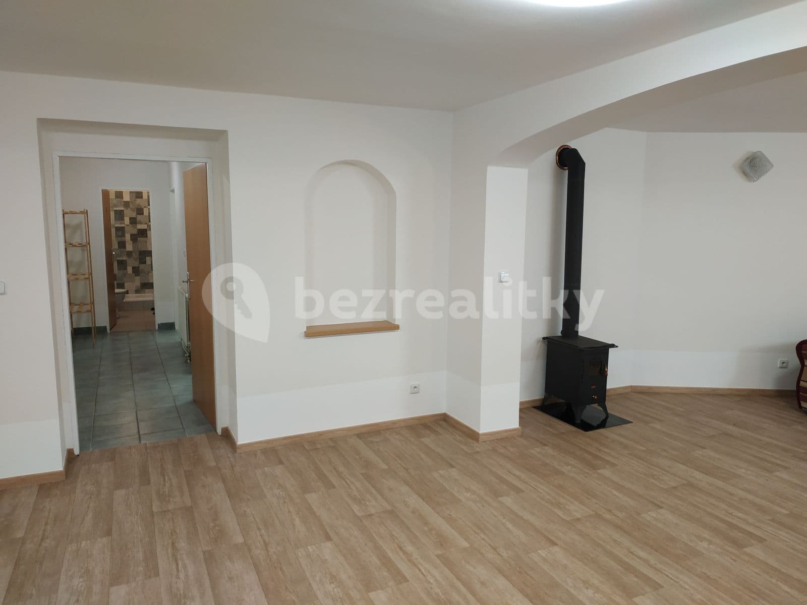 non-residential property to rent, 89 m², Na Pláni, Plzeň, Plzeňský Region non-residential property to rent, 89 m², Na Pláni, Plzeň, Plzeňský Region
