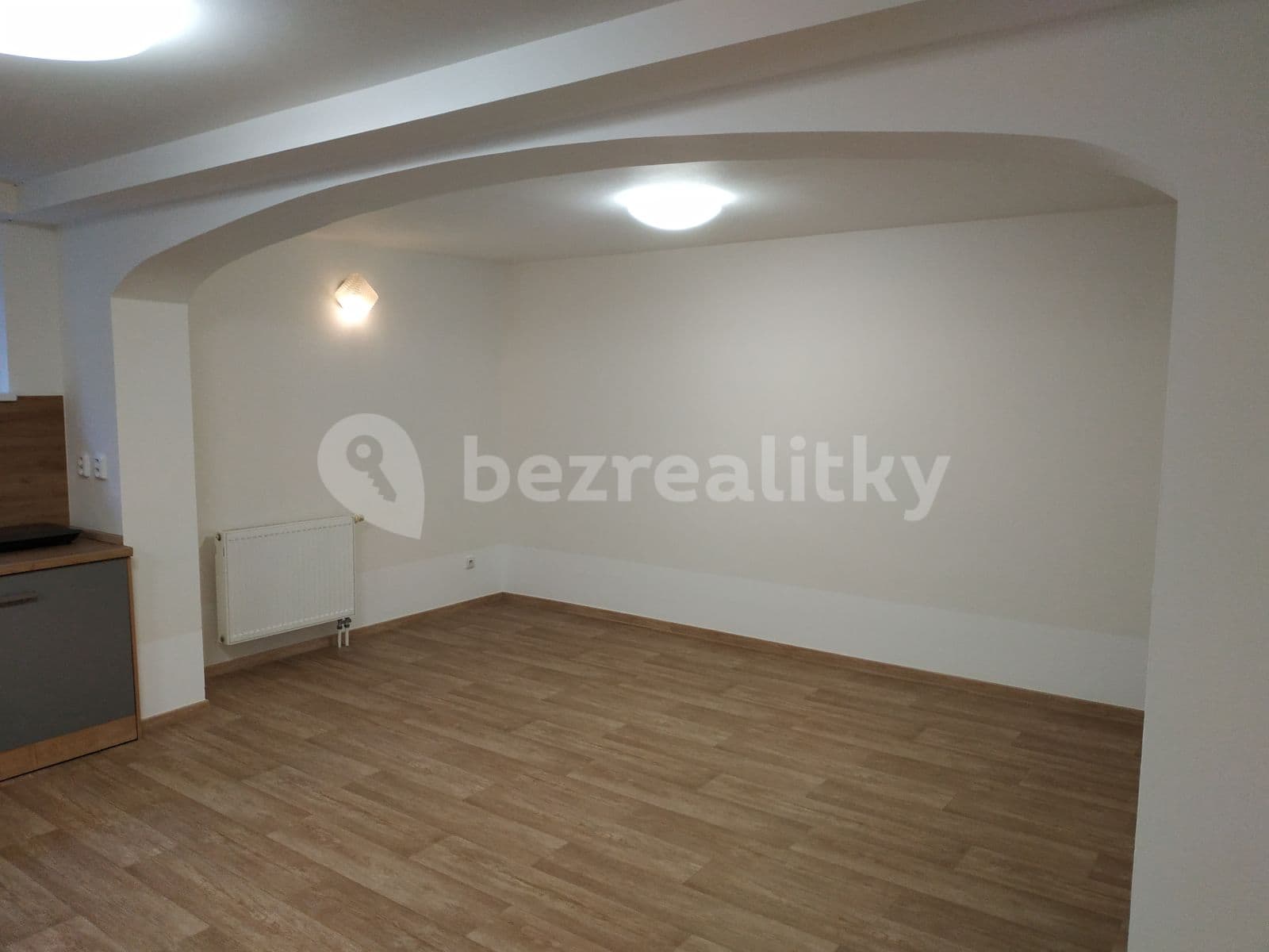 non-residential property to rent, 89 m², Na Pláni, Plzeň, Plzeňský Region non-residential property to rent, 89 m², Na Pláni, Plzeň, Plzeňský Region